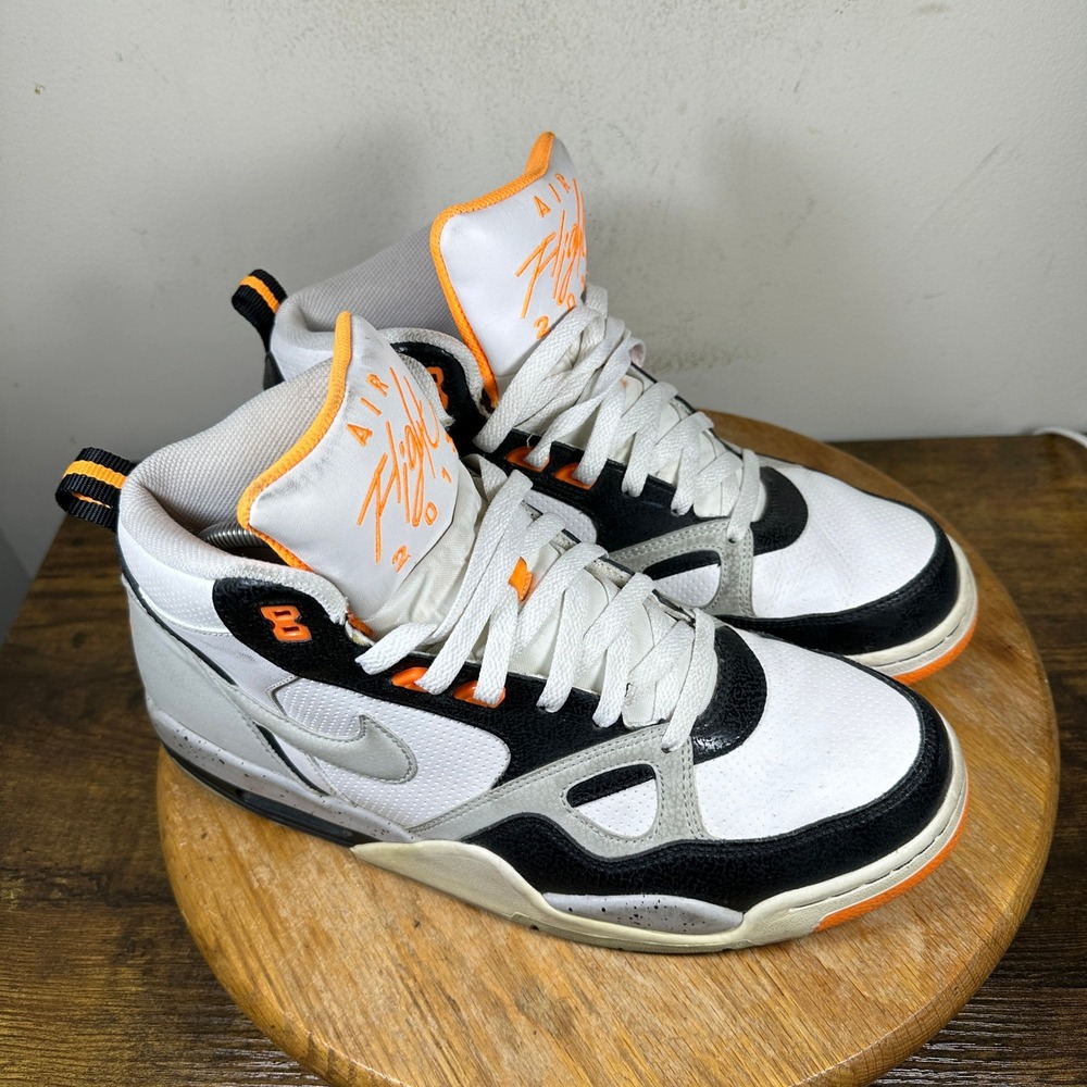 Nike Air Flight 13 Mens Basketball Shoes White Orange Size 11.5 579961-100